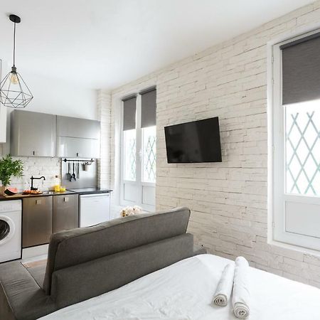 Апартаменты Well Located Studio -Ecole Militaries Champs De Mars Париж Экстерьер фото